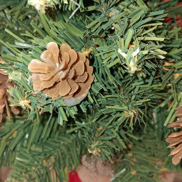 Counter top pine tree - Picture 2 of 2